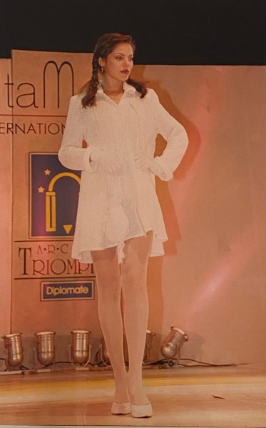 Влада Литовченко Влада Литовченко в 90-х